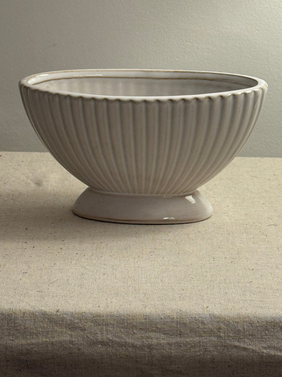 Cream Ribbed Ceramic Footed Planter | Decorative Plant Pot | 20cm